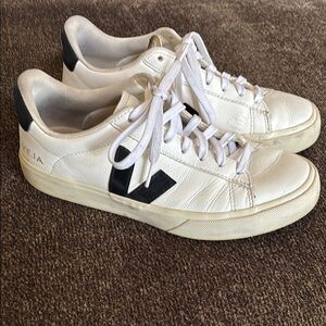 Veja White and Black Sneakers Sleek Low-Top Design